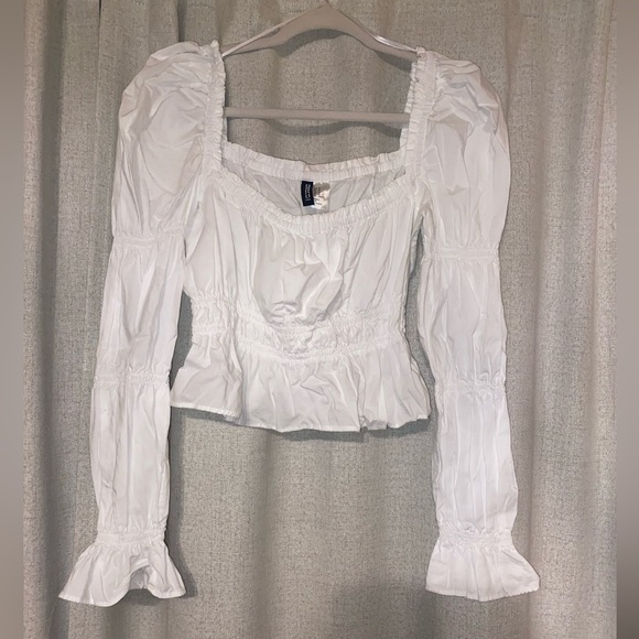H&M Tops - Cropped H&M white blouse, size M, lightly used, great condition